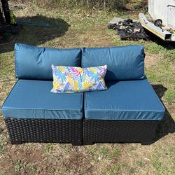 Wicker outdoor patio loveseat sofa