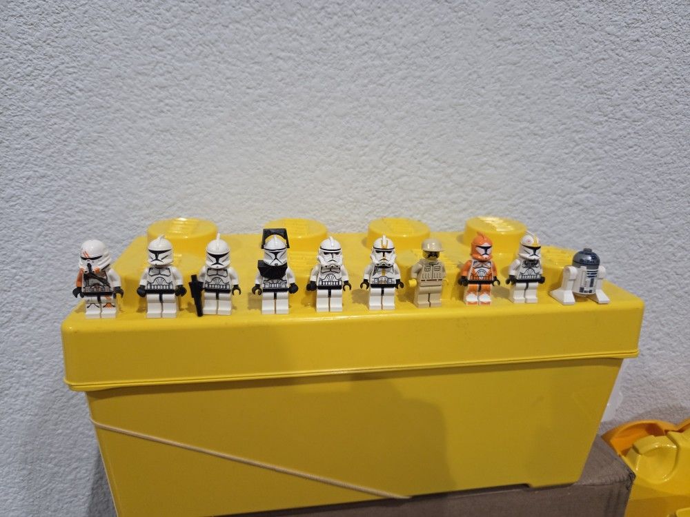 Lego Star Wars Minifigures Lot (QTY 10)