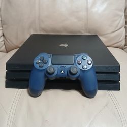 Black Playstation 4 PS4 PRO With One Controller Plus Cables