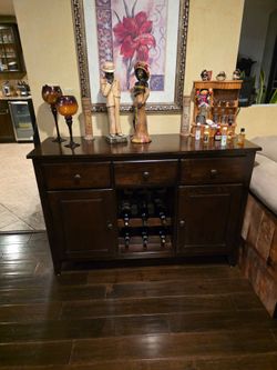 Wine console