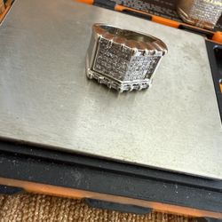 14k White Gold Diamond Ring 