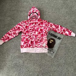 Bape Hoodie (Best Price On Offerup!!)