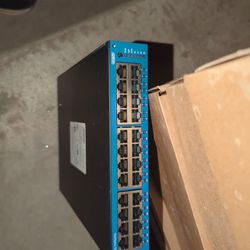 Networking Switches Adtran $200 OBO 4 switches and 5 gbics