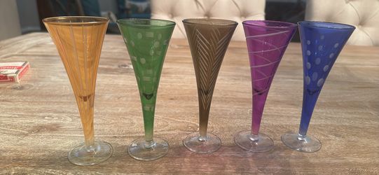 Set of 5 colored and etched crystal cordial liqueur liquor champagne glasses