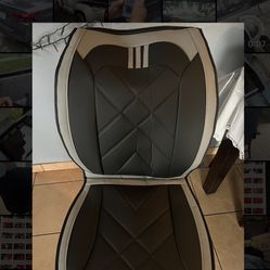5 leather Seat Covers for sedan size vehicles