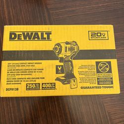 DeWALT 20V MAX 3/8 IN IMPACT WRENCH WITH HOG RING ANVIL DCF913B TOOL ONLY NEW