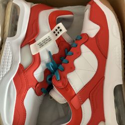 Jordan MA2 Size 11