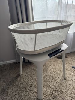 4 moms bassinet