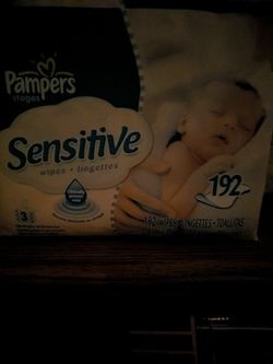 Baby wipes 192 count Pampers brand SENSITIVE
