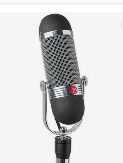 AEA  R-84 Ribbon Microphone