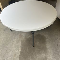 Lifetime Round Tables 60inch