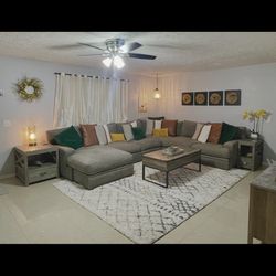 Rooms 2 Go Large U-shape sectional 3 Piece 