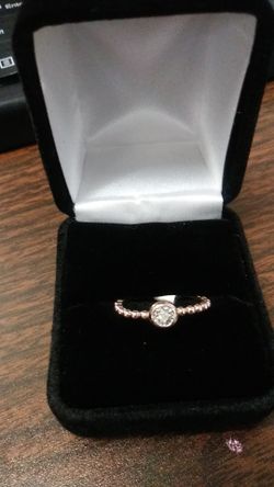 Lady's Sterling Silver Ring with real diamond