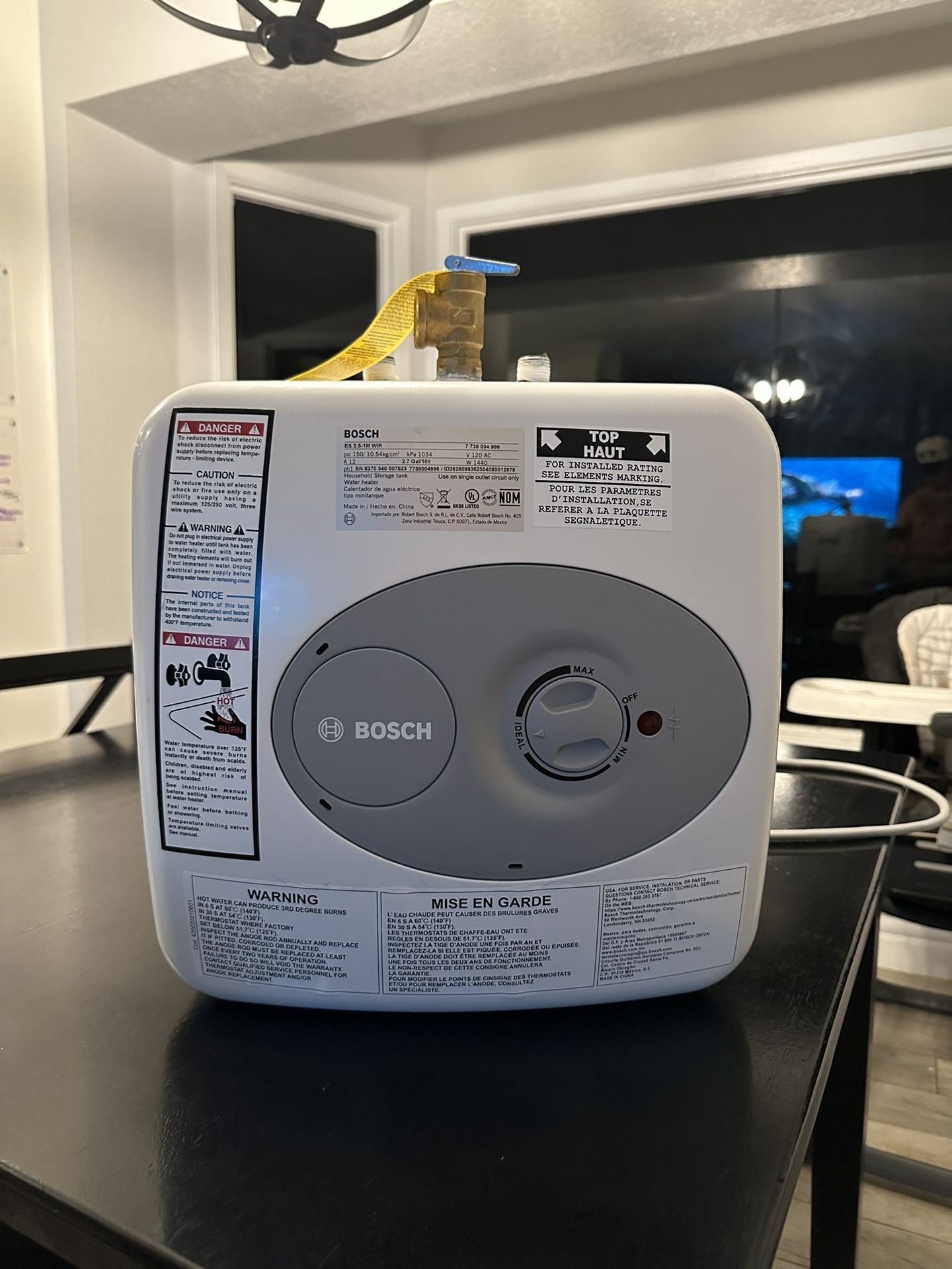 Bosch Electric Mini-Tank Water Heater (2.7 Gallon)