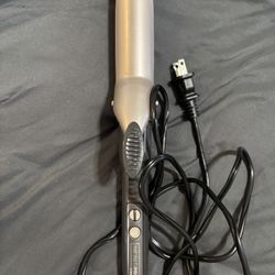Large Curling Iron And Straighteners 
