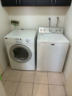 Washer and dryer combo