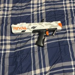 Nerf Rival Gun
