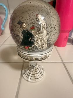 Snow globe