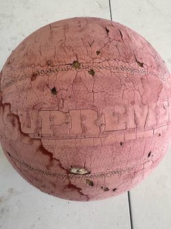 SUPREME BASKET BALL