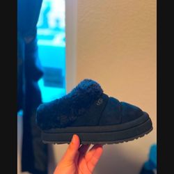 Girls Ugg Slippers