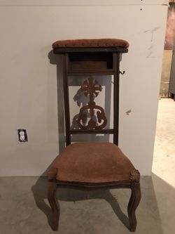 Antique kneeler chairs