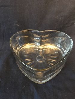 Heart-shaped glass dish, 6 in wide x 2 in deep