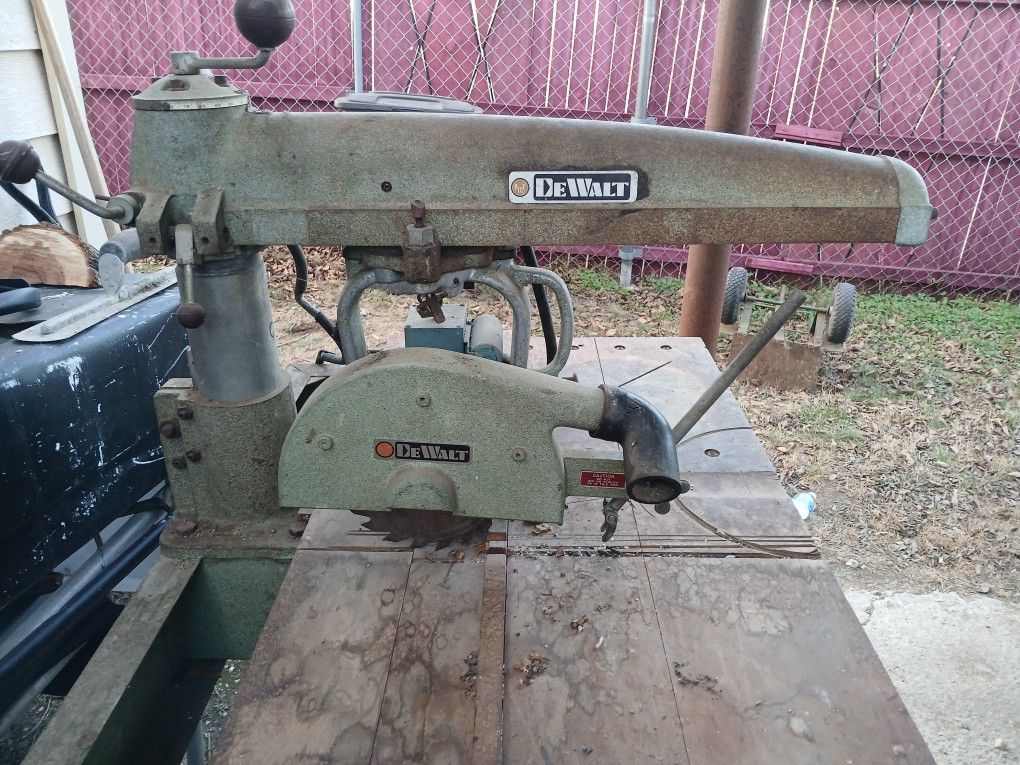 Dewalt Tabel Saw