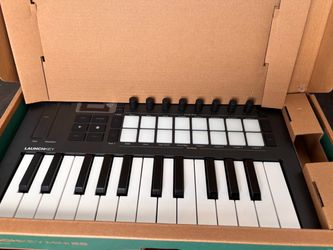 Novation mini 25 keyboard MK4