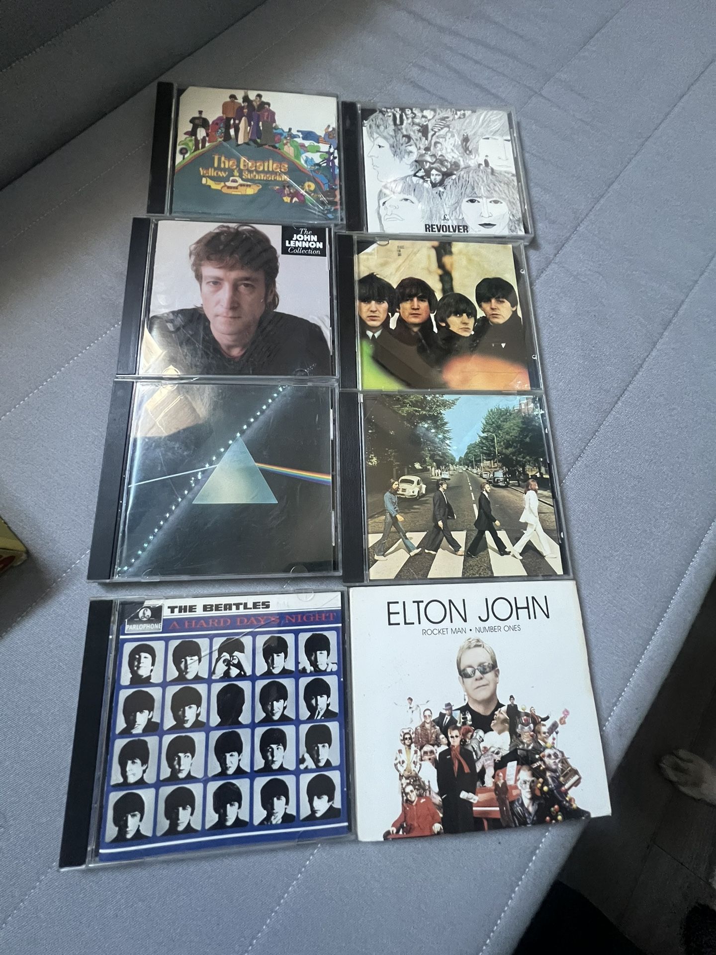 The Beatles, Pink Floyd, Elton John, John Lenon CDs