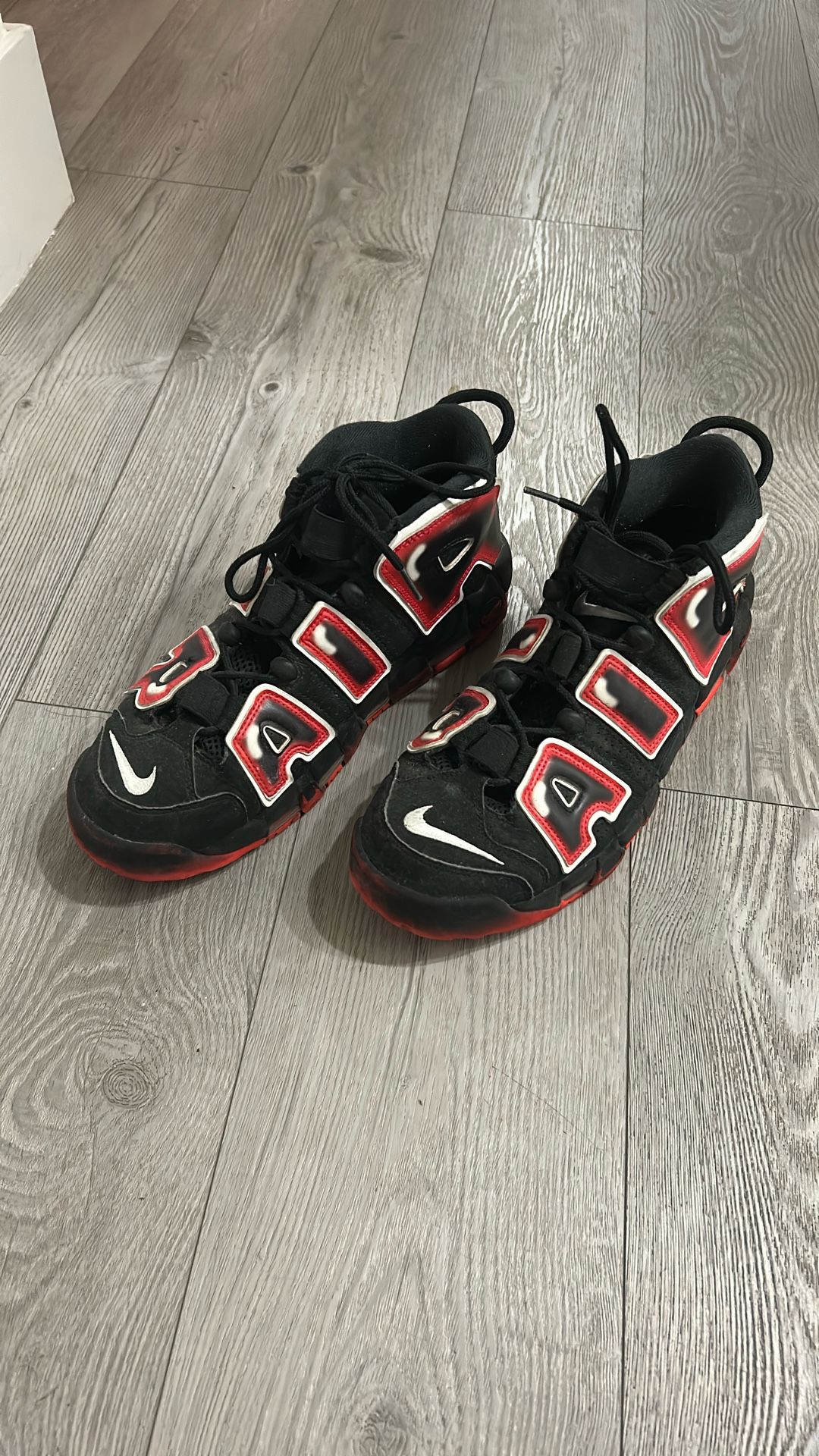 Nike Uptempo Black Red Graffitti Size 10