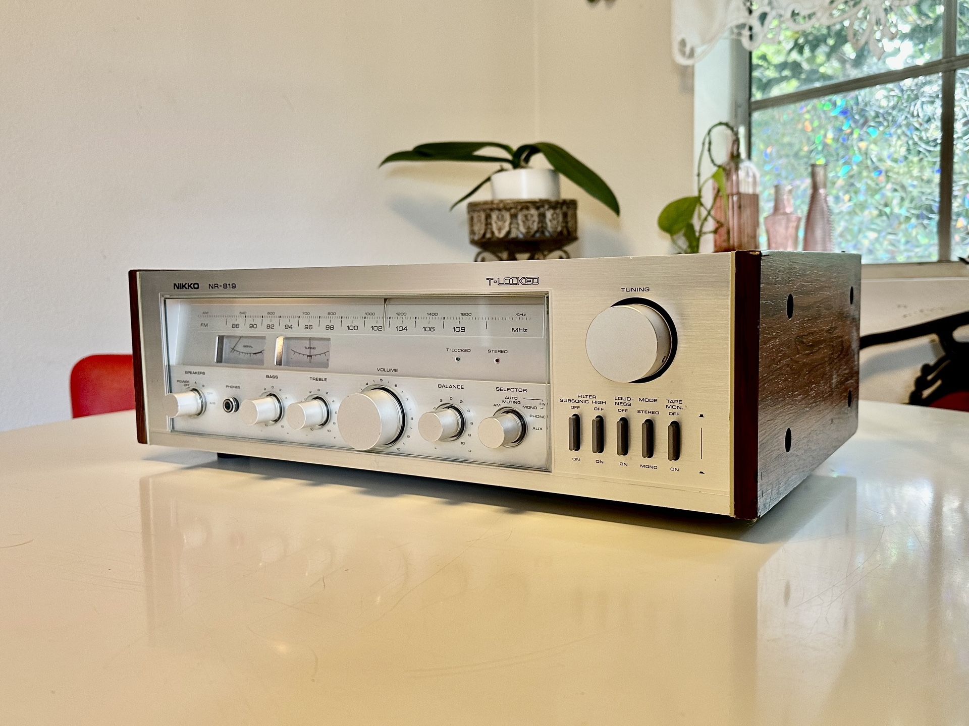 Vintage 1970’s Nikko NR-819 Stereo Receiver - Serviced & Excellent Condition