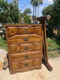 Dresser