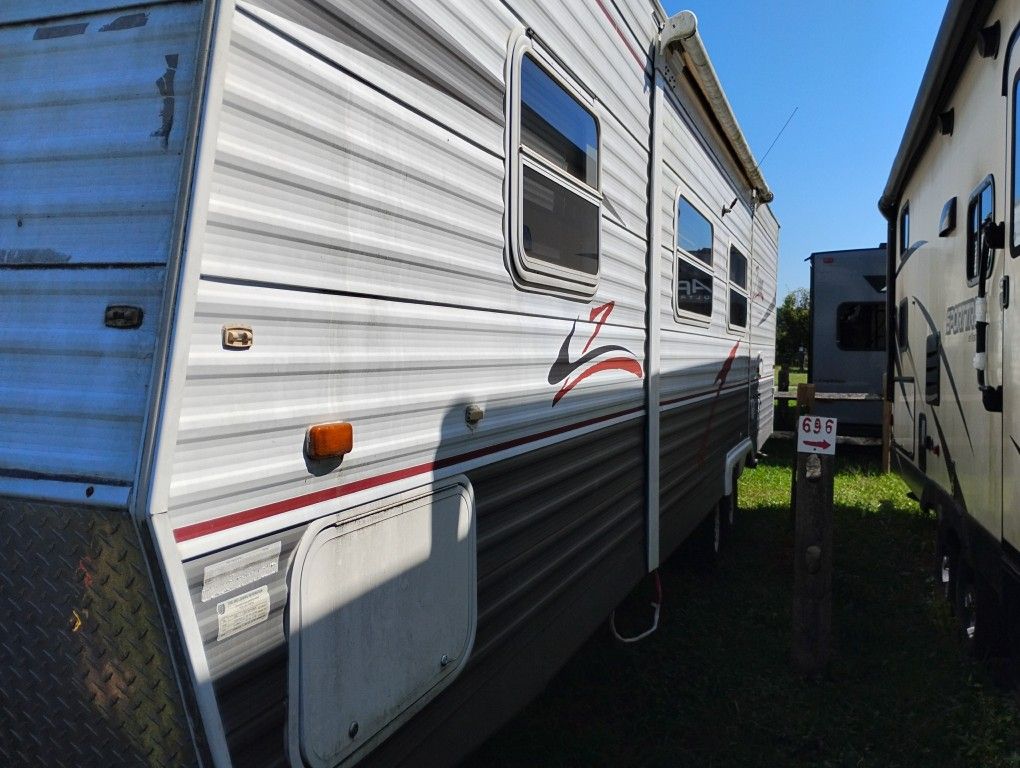 2006 Crossroads Zinger 26 Ft