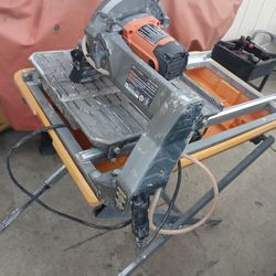 RIDGID TILE SAW 7 BUENAS CONDITION 
