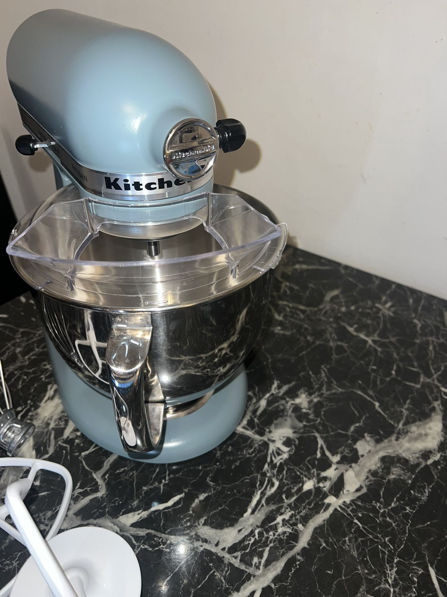 kitchen aid mixer