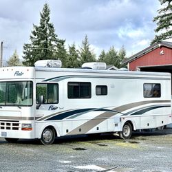 2001 Fleetwood Flair 30H – One Owner • 20,000 Miles • Garage Kept