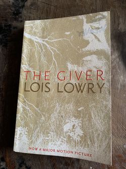 The Giver by Lois Lowry Book. The Giver Soft back book