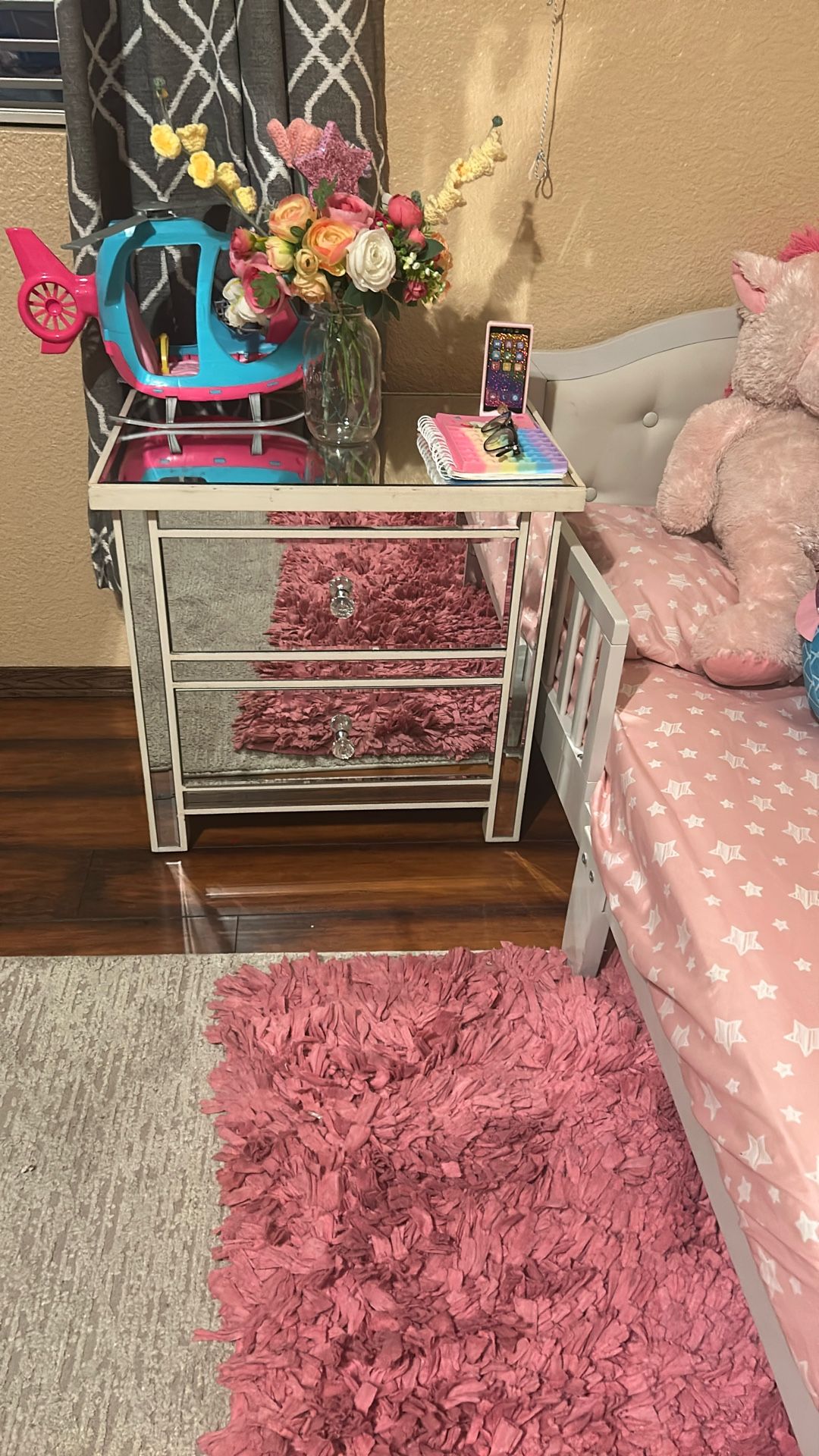 2-drawer Mirror NightStand