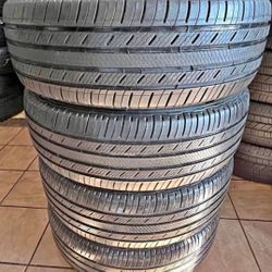 235 65 18 Michelin Tires with 80% of useful life all 4 Seth de Llantas Con 80% de vida las 4
