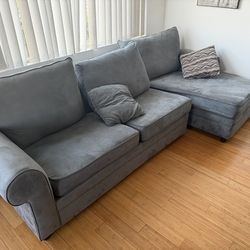 Blue nice comfy clean couches