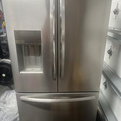 Frigidaire Gallery  23 Cubic Ft
