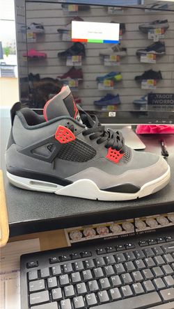 Air Jordan 4 Infrared Sneakers