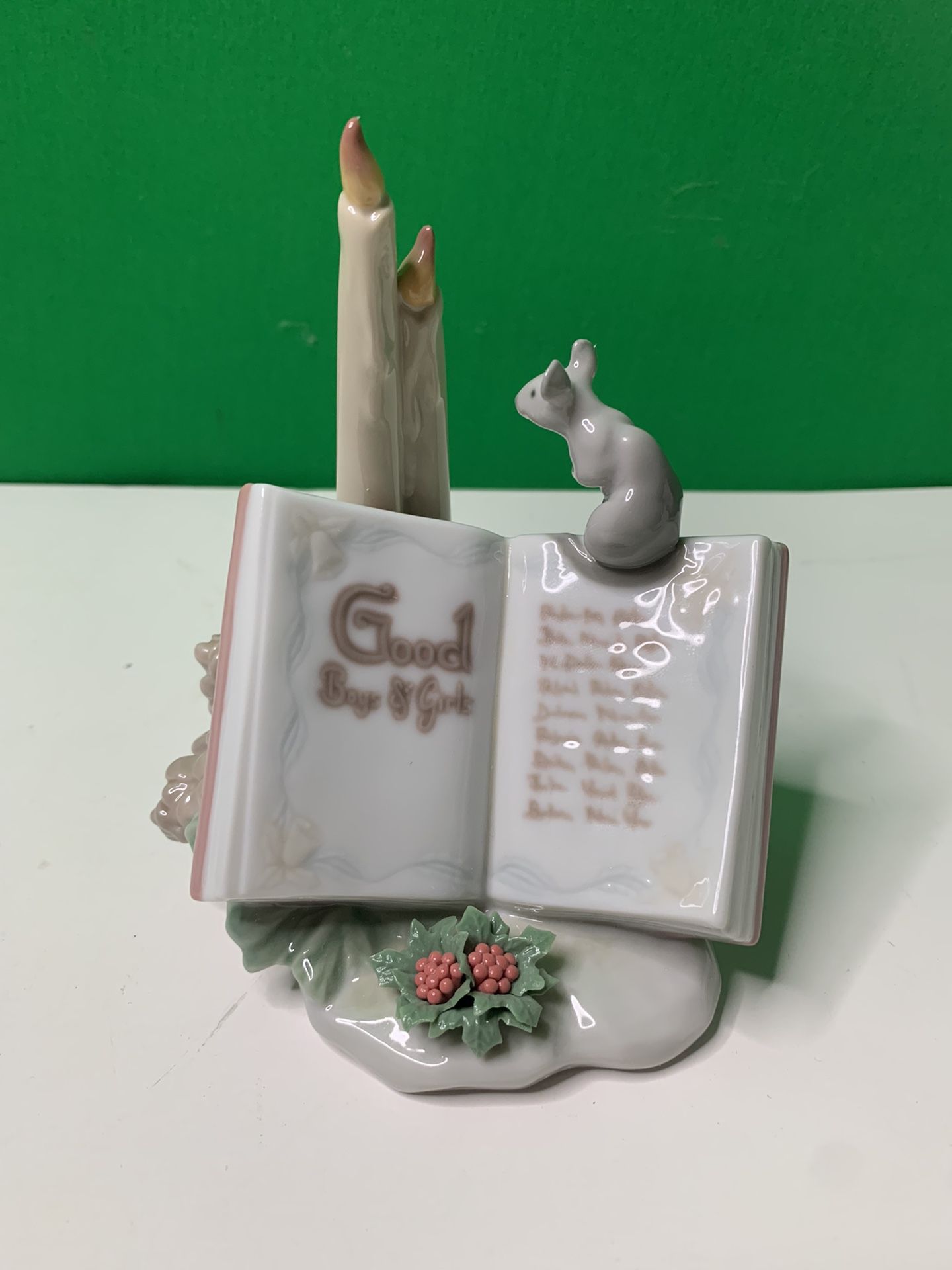 Lladro “Good Boys & Girls” #6896 Santa’s Magical Collection Original Box
