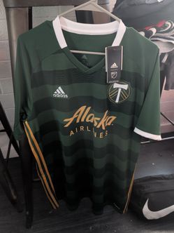 Classic Adidas Portland Timbers jersey.  Green.  XL..New