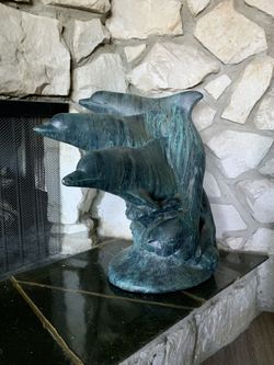 Dolphin sculpture 
