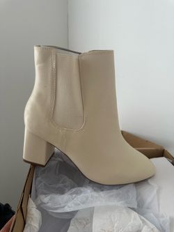 3in beige heeled boot