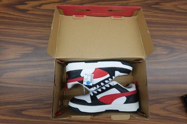 PUMA Kids’ Size 5 Rebound Layup Lace-Up Sneakers