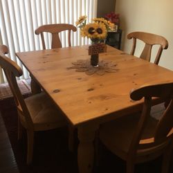 Solid, Knotty Pine Kitchen Table With Chairs
