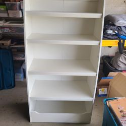Bookshelf 