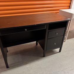 Free Desk